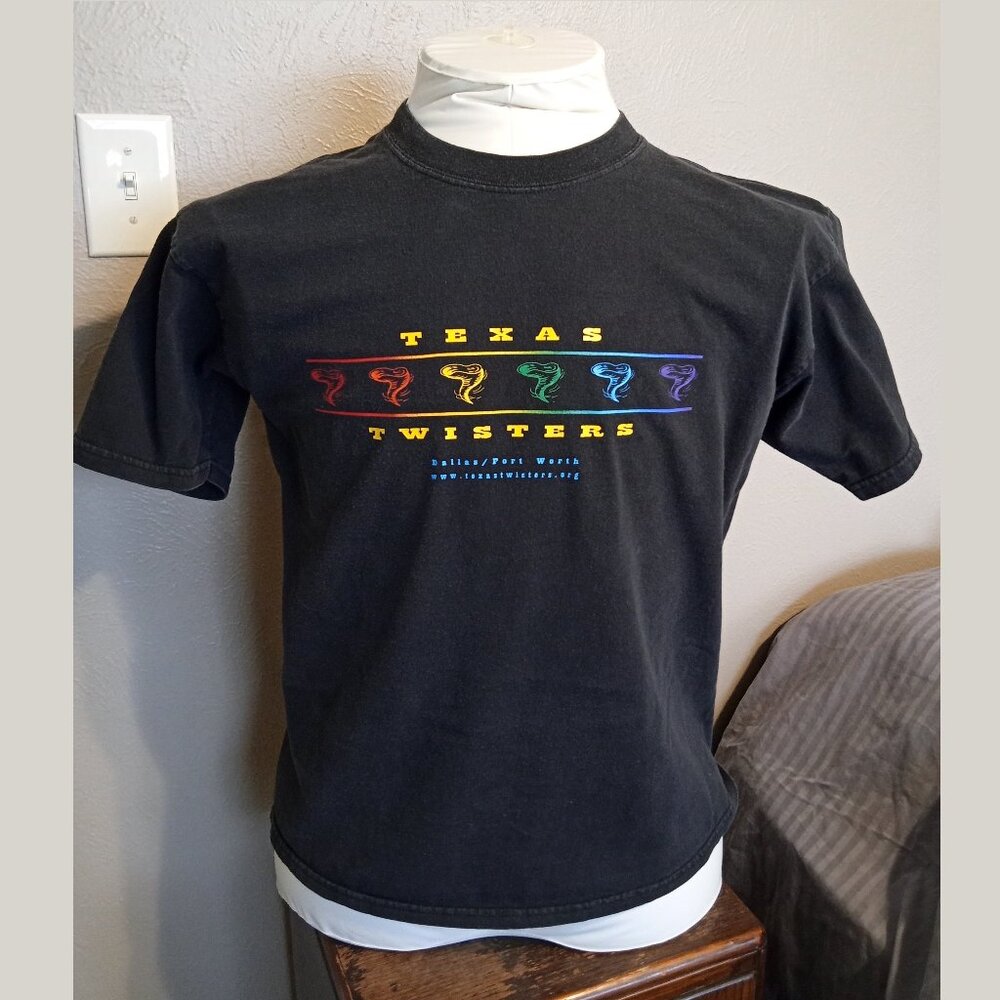 Collectible Rainbow "Texas Twisters" LGBT Dance Club T-shirt (IAGLCWDC) - Size L
